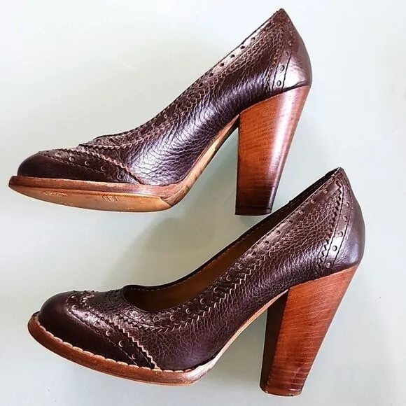 Dolce &amp; Gabbana Leather Oxford Heels