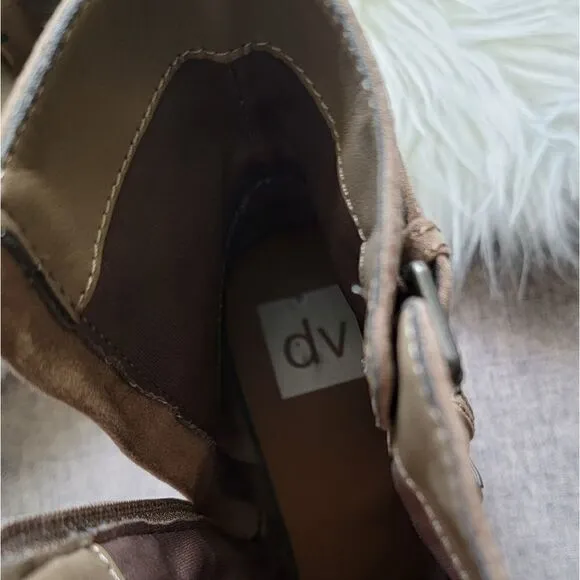 Dolce Vitta Boots