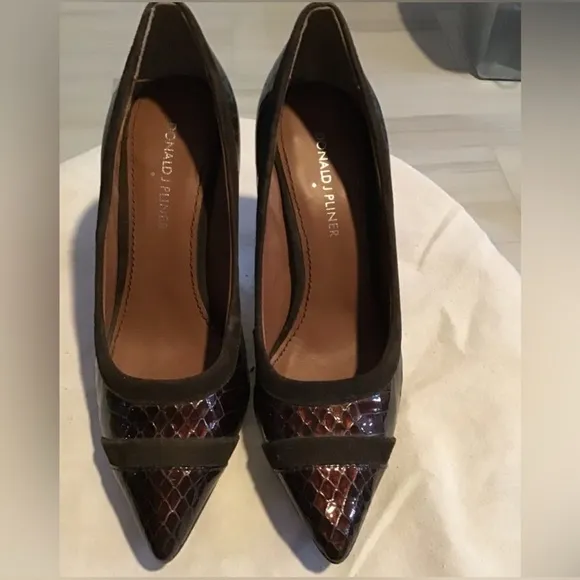 Donald J Pliner Havve Python Snake Print Leather Suede Trim Heels Shoes