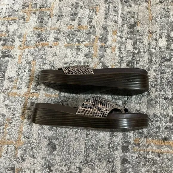 DONALD PLINER FIFI SANDALS! NIB! SIZE 6.5