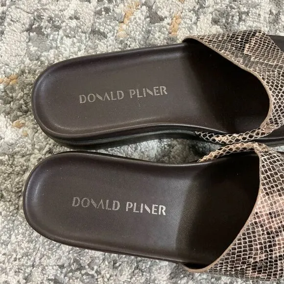 DONALD PLINER FIFI SANDALS! NIB! SIZE 6.5