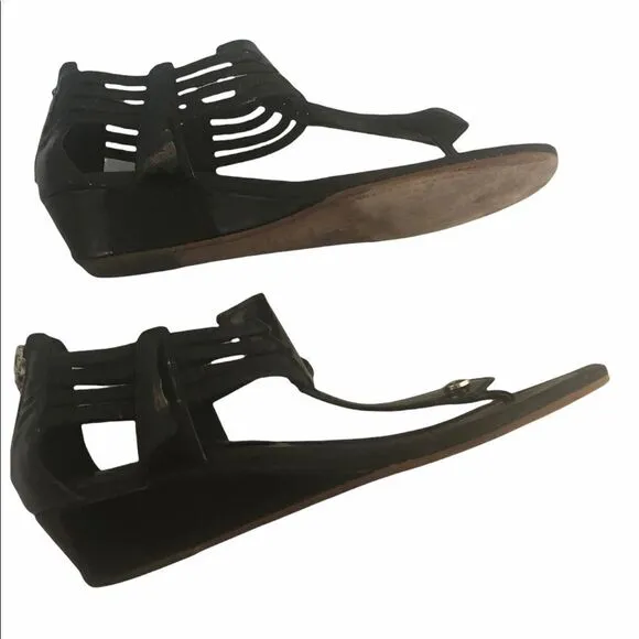 Donald Pliner Black Patent Leather Wedge Sandals Size 7.5
