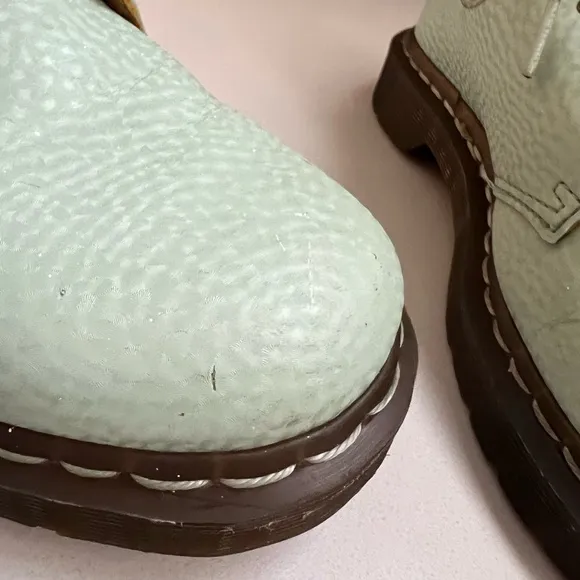 Dr. Martens 1461 Oxford Shoes in Mint Size 5