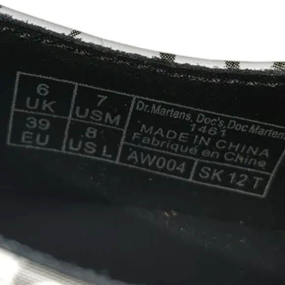 Dr Martens 1461 Script Shoes  Size 8L 7M Unisex