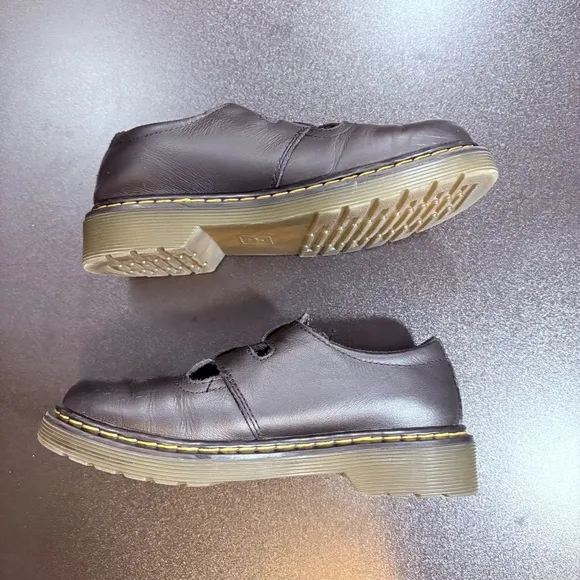 Dr. Martens 8065 Y Mary Jane Kid Youth Size 1 Black Buckles school girl