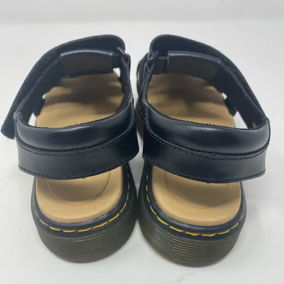 Dr. martens black sandal