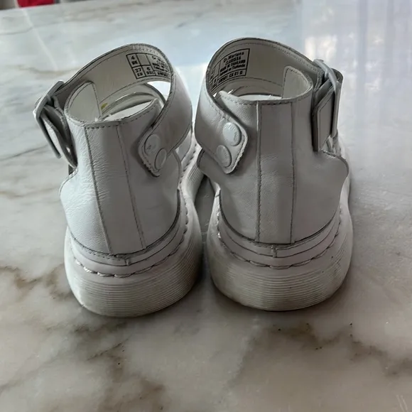 Dr. Martens CLARISSA Sandals White EU37 US6 fits US7 runs large **read