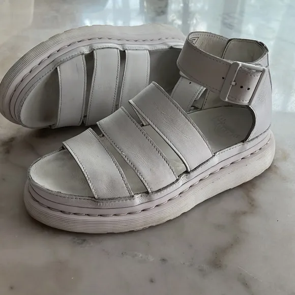 Dr. Martens CLARISSA Sandals White EU37 US6 fits US7 runs large **read