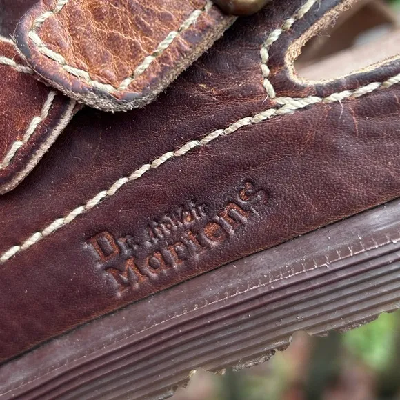 Dr. Martens Fisherman Sandals Made in England Brown Leather US M 7 W8 RARE Y2K