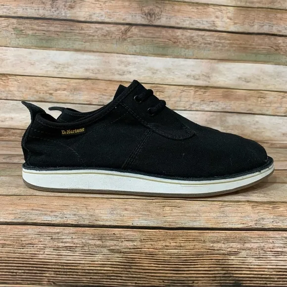 Dr. Martens Hambleton 2 Casual Shoes