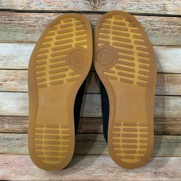 Dr. Martens Hambleton 2 Casual Shoes