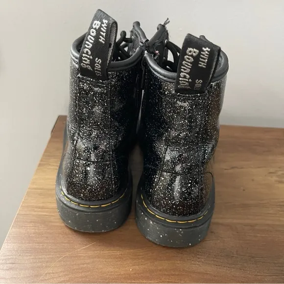 Dr. Martens Kids Boots Black with Speckles
