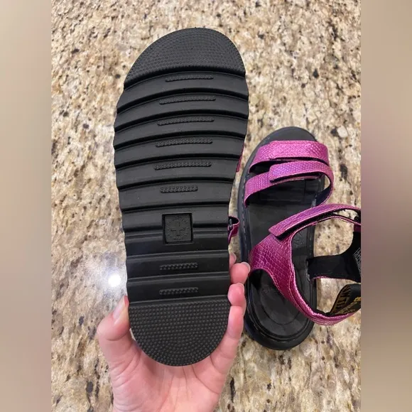 Dr Martens Klaire J Slingback Sandals Girls Size 6 youth Pink Reptile Emboss NEW