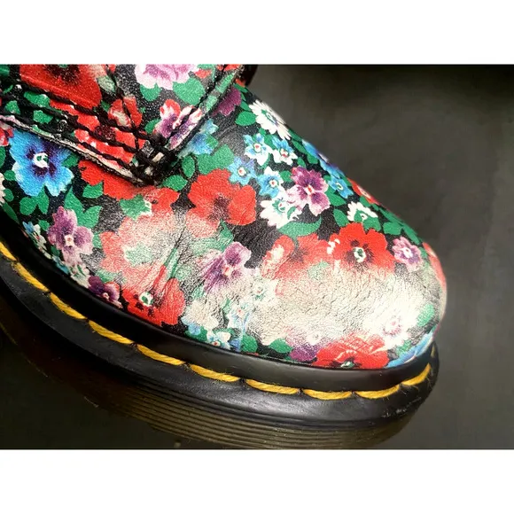Dr. Martens Pascal Black Wild Poppy US 6 EU 37‎ UK 4 1460 Boot VTG Floral Docs