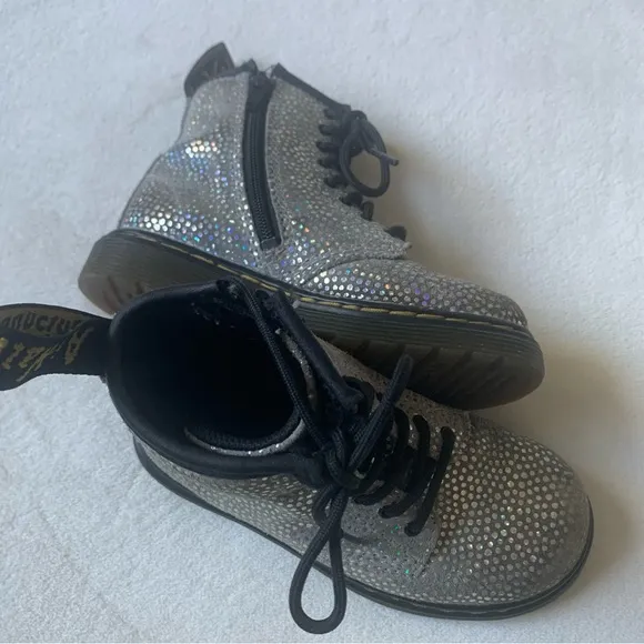 Dr. Martens Pascal Iridescent Toddler Boots Size 9