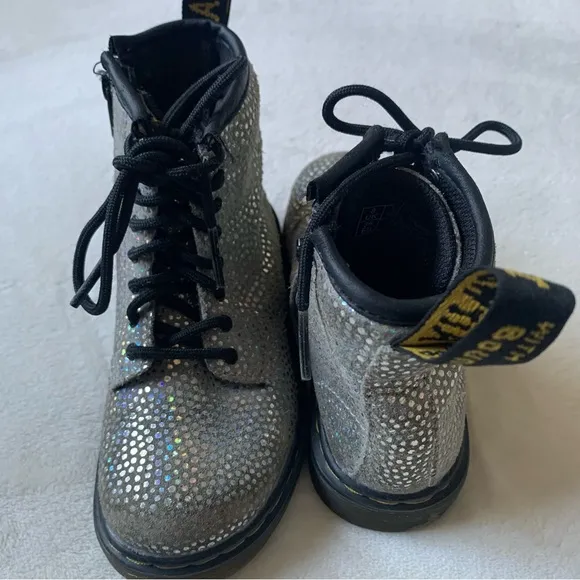 Dr. Martens Pascal Iridescent Toddler Boots Size 9