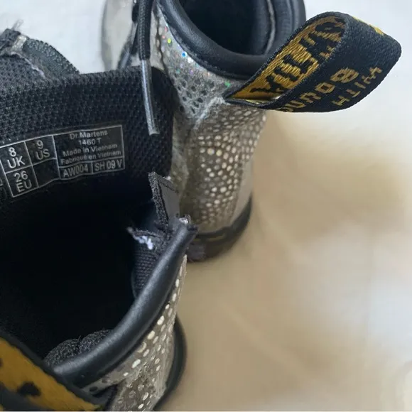 Dr. Martens Pascal Iridescent Toddler Boots Size 9