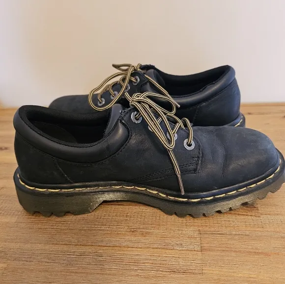 DR MARTENS Unisex Graceland Black Leather Shoes, Oxfords