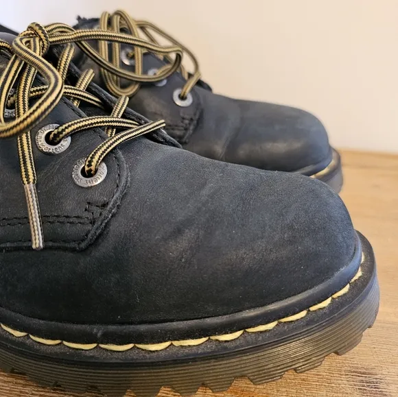 DR MARTENS Unisex Graceland Black Leather Shoes, Oxfords