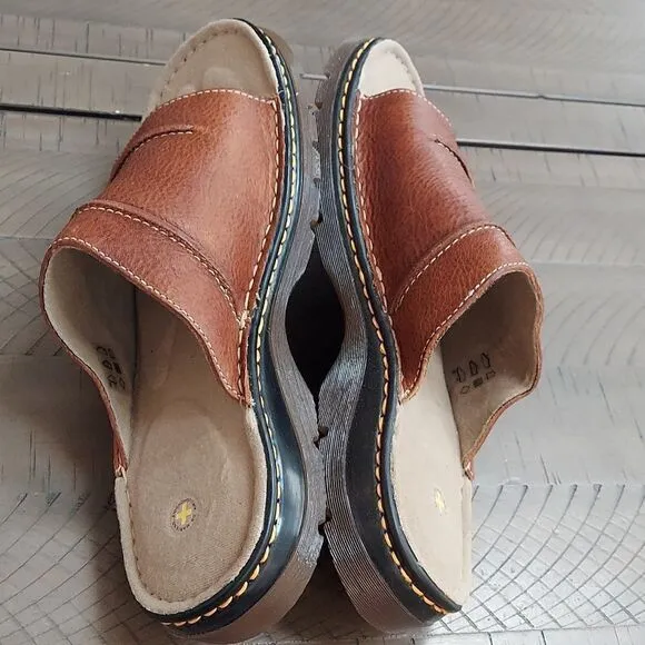 Dr. Martens 8B72 Brown Leather Slides Sandals Sz 13