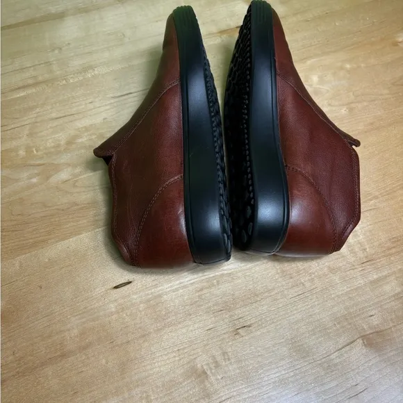 ecco boots brown boots cise 11 like new