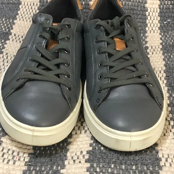 Ecco Kyle Classic Mens Sz EU 42 US 8 Gray Leather Casual Sneakers Lace Up Shoes