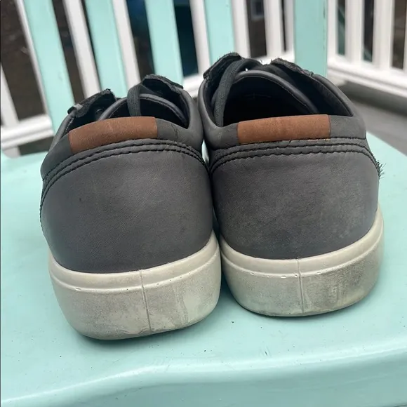 ECCO Men's Gray Casual Sneakers
