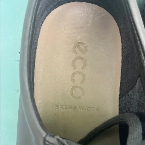 ECCO Men's Gray Casual Sneakers