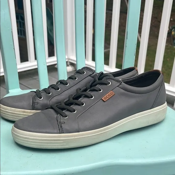 ECCO Men's Gray Casual Sneakers