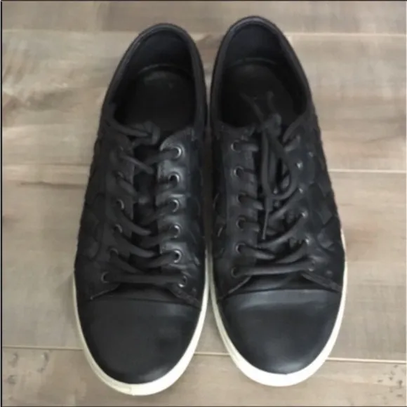 Ecco Soft Woven Black Leather Tie Sneaker