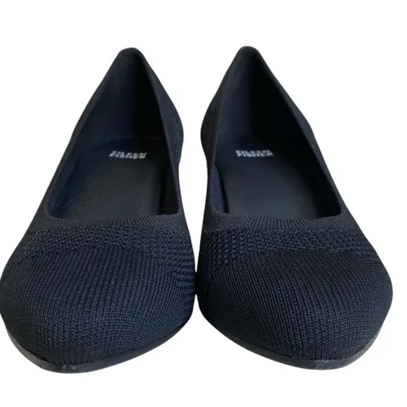 Eileen Fisher Black Kiss Knit Mid-Heel Pumps Women’s Size 9