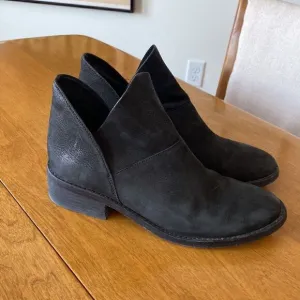 Eileen  Fisher “Leaf” shoes
