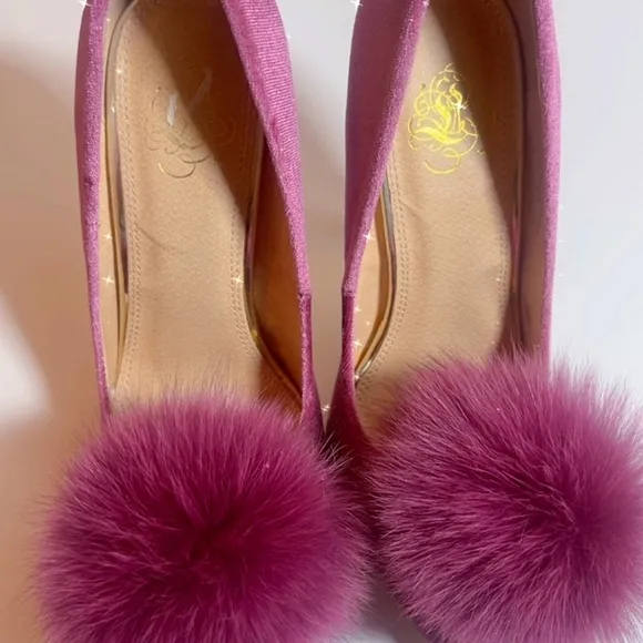 Elegant Velvet Pink Pom Pom slip on party high heels size 7