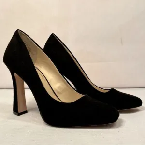 Elegant Black Suede  4” Heel Jessica Simpson Pumps size 7 Like New