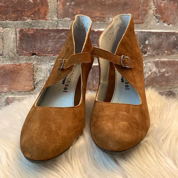 Eric Michael Suede Heels/Booties, Size 5.5