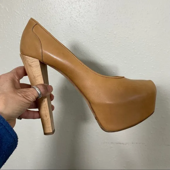 Ermanno Scervino Décolleté platform Shoes Woman’s 40 Heels Leather Camel Tan