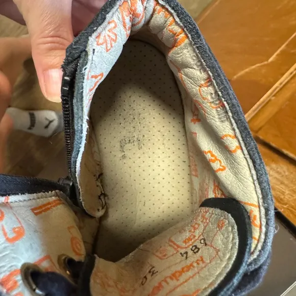 EU 30/ US 13 Rare vintage Patent sneakers by the Art Company