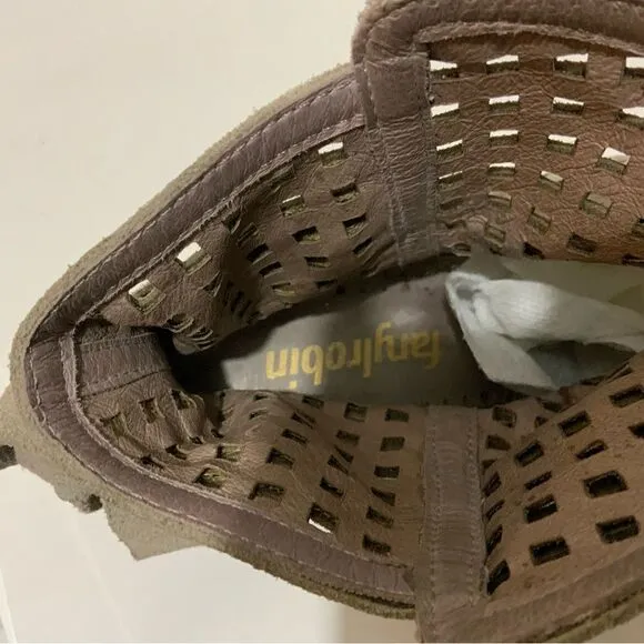 EUC Anthropologie Gray Faryl Robin Bow Tied Cut out Botties Boots 7 shoes heels