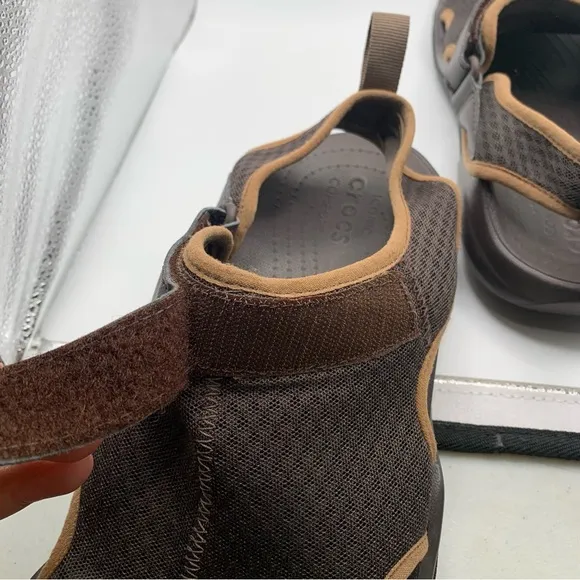 EUC CROCS Men's Swiftwater Mesh Deck Sandals size 12 brown sandals