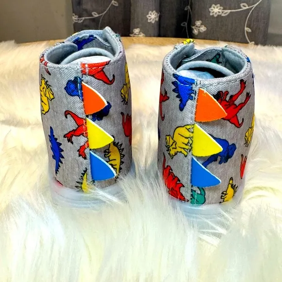 FabKids Boys Light-up 3D Dinosaur Hightop Sneakers NWOB Sale