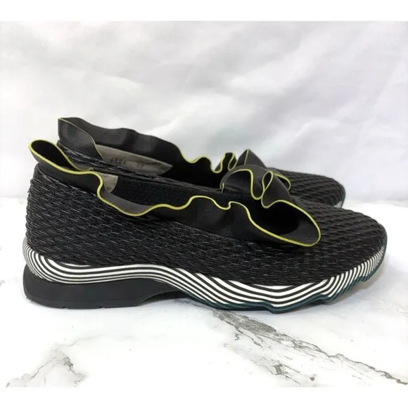 Fendi Black Leather Ruffle Trim Slip On Athletic Sneakers Shoes Size 39 Italy