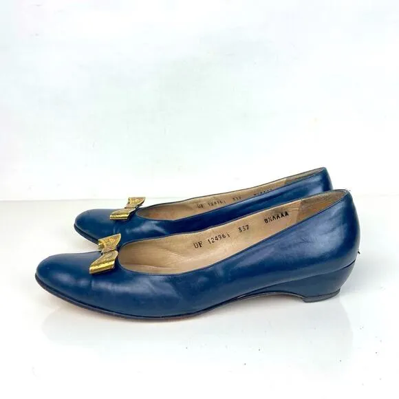 FERRAGAMO Vintage Navy Blue Leather Shoes Heels Brass Bows - Size 8.5 AAAA
