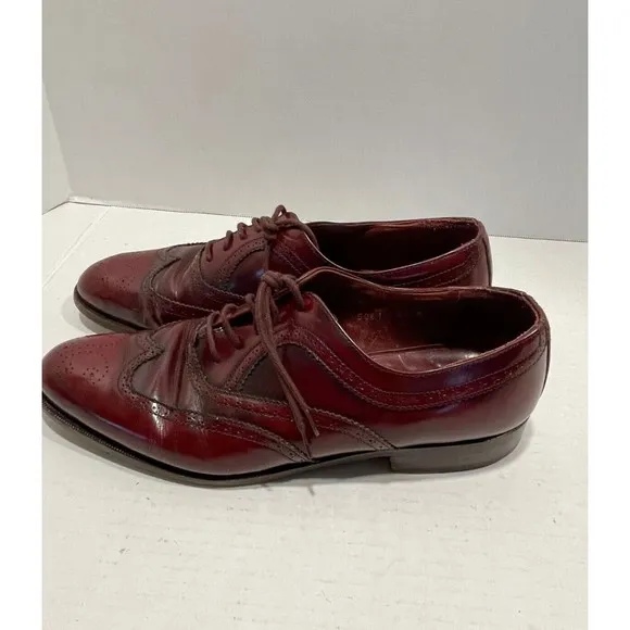 Ferre Gianni Men Wingtip Brogue Oxford Dress Shoes Size 8.5 Burgundy Red Leather