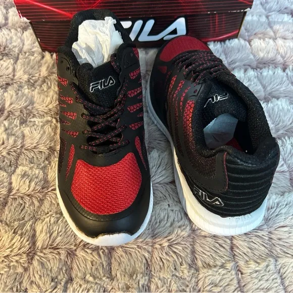 Fila Boy Speedstride SneakersSize 6