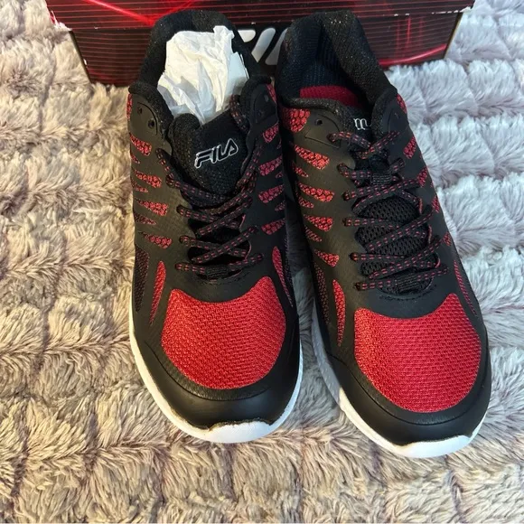 Fila Boy Speedstride SneakersSize 6
