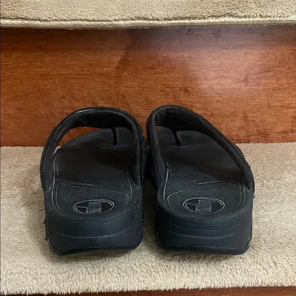 FitFlop Black Sandals for Women Size 9 In Great Condition