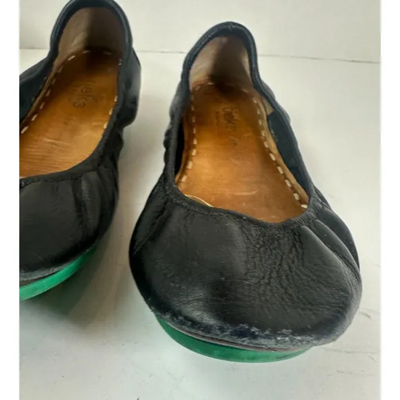 *Flawed* Tieks Black Ballet Flats Leather Slip On Shoes Women's Size 10