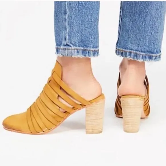 Free People Byron Strappy leather Mules size 39 8.5