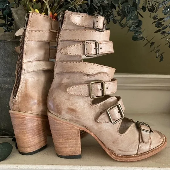 Freebird Bond Strappy Heeled Sandals