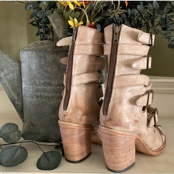 Freebird Bond Strappy Heeled Sandals